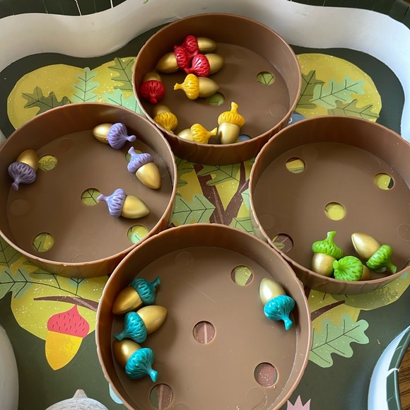 The Sneaky, Snacky Squirrel Game! - Picture 2 of 4